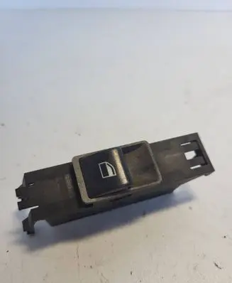 BMW 3 E46 Electric window control switch 61318381510