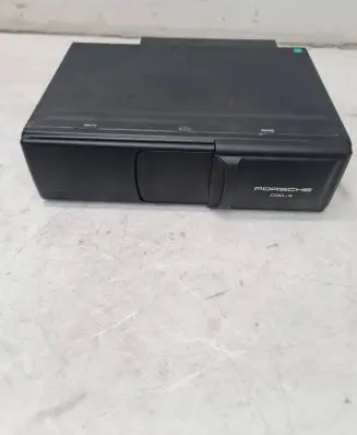 Porsche Cayenne (9PA) CD/DVD changer G6A98991