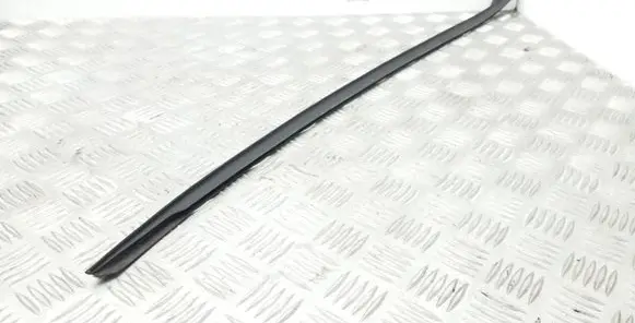 Volkswagen Touran II Front door glass trim molding 1T0854327C