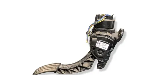Volvo XC90 Accelerator throttle pedal 6G929F836CC C95YE 6PV00922002