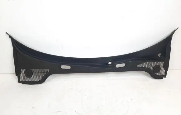 Audi A3 S3 8P Wiper trim 8P1819415E