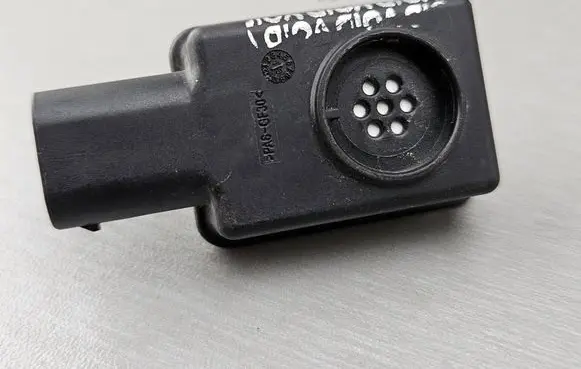 BMW 5 F10 F11 Air quality sensor 9305877 64119305877 9123861