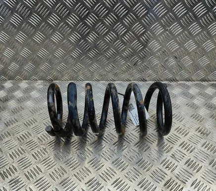 Mitsubishi Pajero Rear coil spring 4140A077