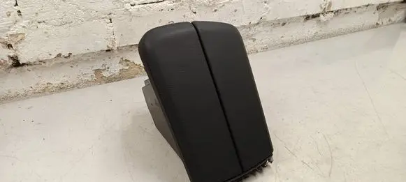 Mercedes-Benz GLS X166 Armrest A1666804303