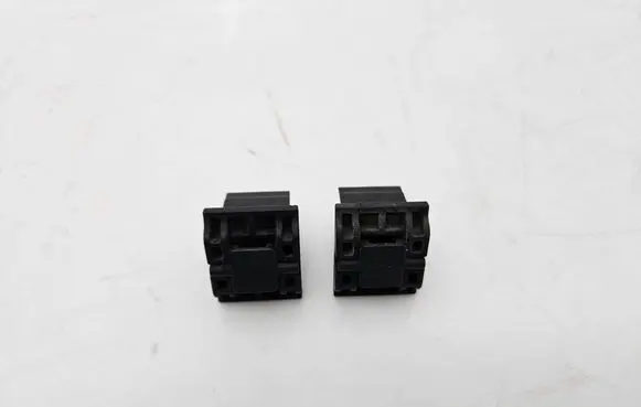 Mini One - Cooper F56 F55 Radiator support slam panel bracket 22828110