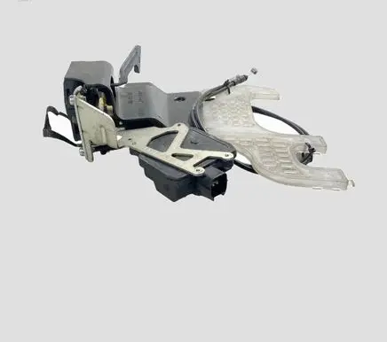 Hyundai Tucson JM Rear door lock