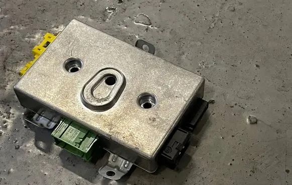 BMW 5 E60 E61 Door control unit/module 6952986 75789012 DDR4E18J29