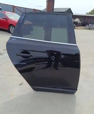 Volvo XC60 Rear door 