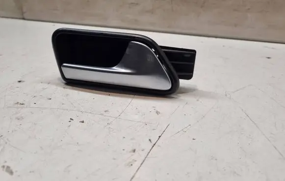 Volkswagen Touran I Rear door interior handle 1T0839114