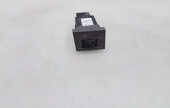 Opel Vectra C Seat heating switch 13138251