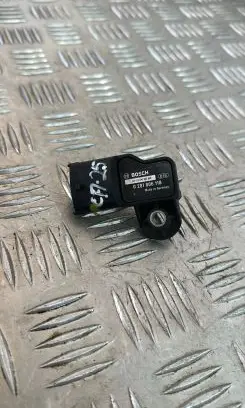 Honda CR-V Air pressure sensor 0281006118