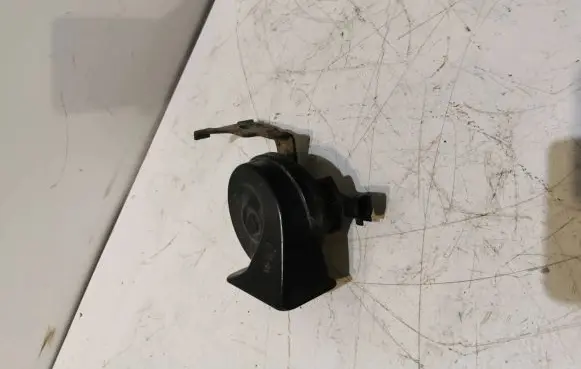 BMW 3 E90 E91 Horn signal 0055306