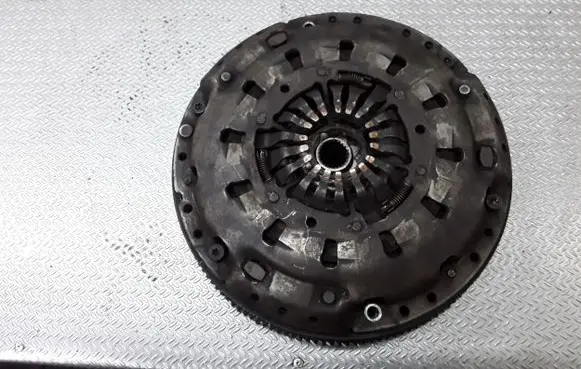 Volvo V70 Clutch set kit 324032710