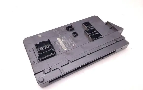 Mercedes-Benz Sprinter W906 Comfort/convenience module A9069006203 A9069017401 A9069024301