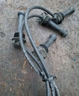 Ford Focus Plug wire 1S03808