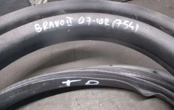 Fiat Bravo Rubber seal loading door 