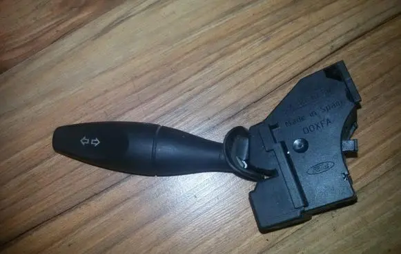 Ford Transit - Tourneo Connect Indicator stalk 2t1t13335ab