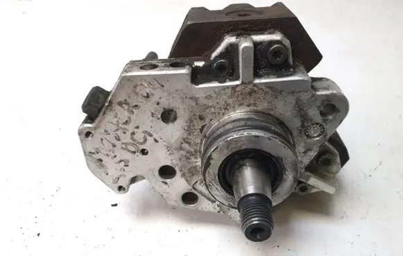 Renault Espace - Grand espace IV Fuel injection high pressure pump