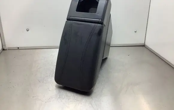 Chevrolet Spark Armrest