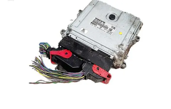 Volvo XC70 Engine control unit/module 30785100AB