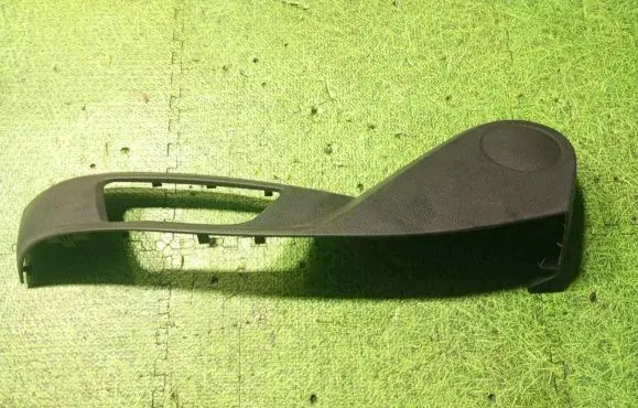 BMW 5 F10 F11 Seat trim 52106981769 A046130 60829010