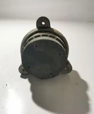 BMW 5 F10 F11 Engine mount bracket 6777365