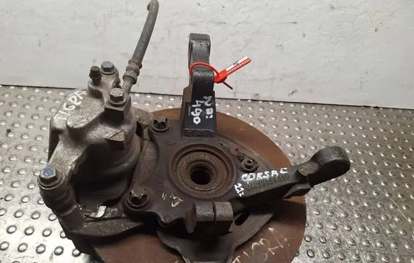 Front wheel hub spindle knuckle