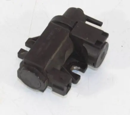BMW 5 F10 F11 Turbo solenoid valve 7649407 70088718 12T307