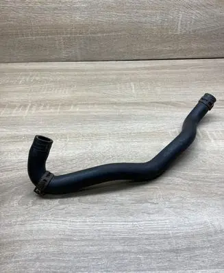 Mercedes-Benz C W204 Engine coolant pipe/hose A2048305896