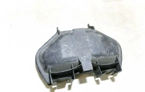 Audi A4 S4 B5 8D Headlight/headlamp dust cover 1305219063