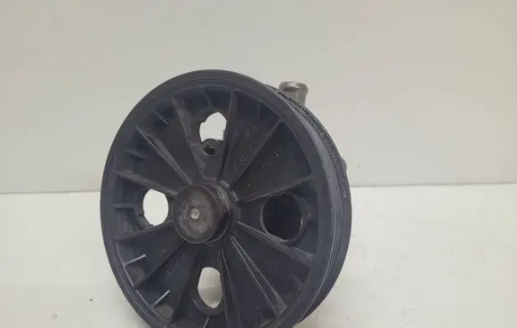 Volvo V70 Power steering pump 8683376 7613955139
