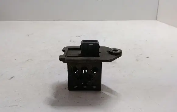 Citroen Xsara Picasso Fan control module 9635833480