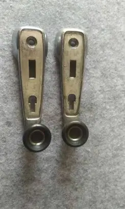 Mercedes-Benz COMPAKT W115 Front door window winding handle 