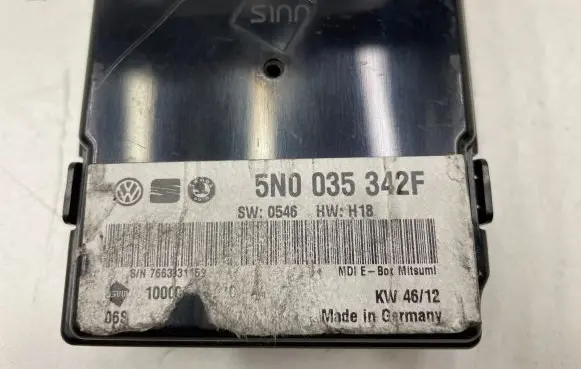 Volkswagen Touran II Other control units/modules 5N0035342F 7663931159