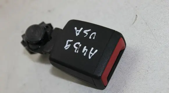 Audi A4 S4 B9 Rear seatbelt buckle