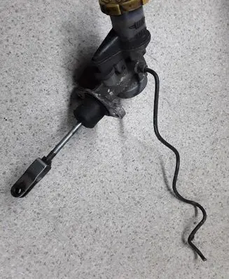 Subaru Outback Master brake cylinder