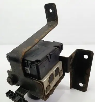 Hyundai Santa Fe Master brake cylinder 9566026300