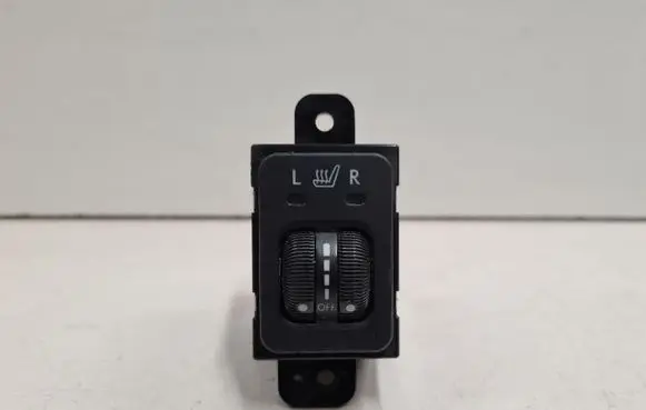 Subaru Outback Seat heating switch 8226L