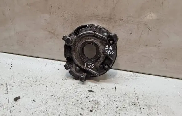 Volvo V70 Oil pump 3063737