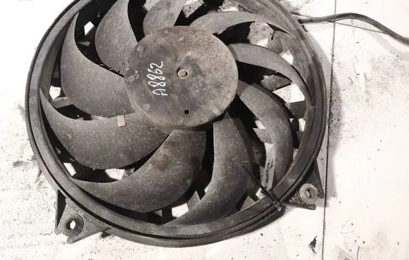 Citroen C8 Radiator cooling fan shroud