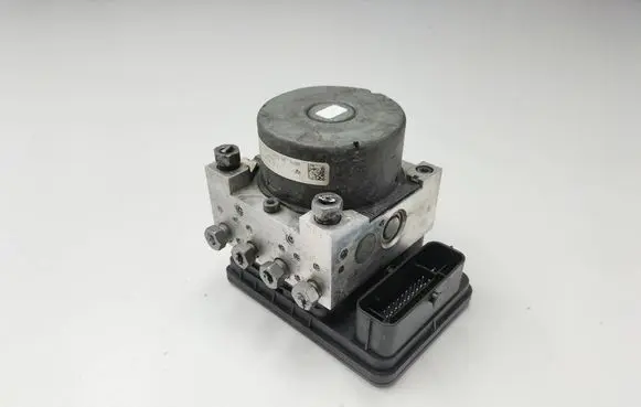 Ford Fiesta ABS Pump D1B12C405AF 10022006784 D1B12C013BD