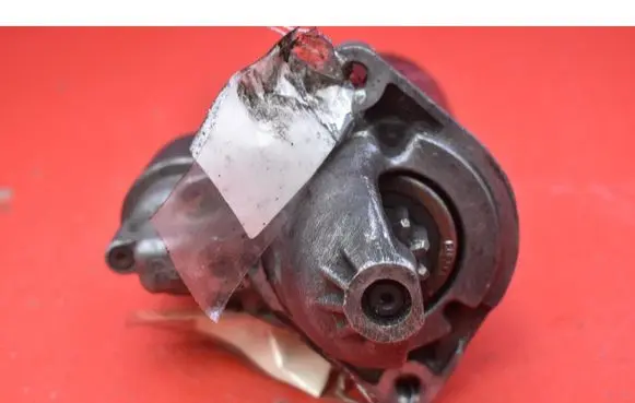 BMW 1 E81 E87 Starter motor 779689202