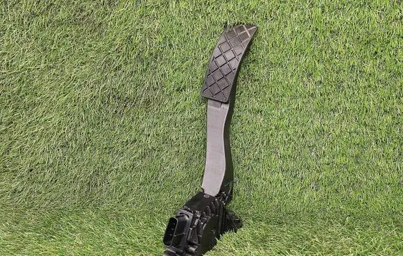 Volkswagen Tiguan Allspace Accelerator throttle pedal 5QN723503 6PV93515201