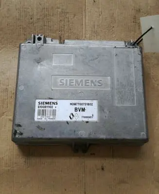 Renault 19 Engine control unit/module HOM7700731802 S100811102