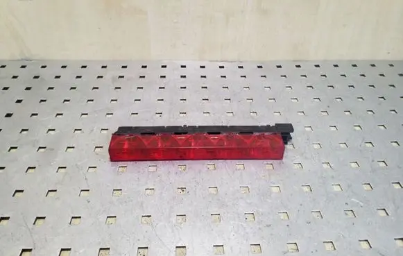 Ford Focus Third/center stoplight 1S7113A613AE