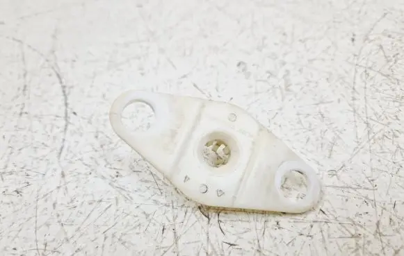 Ford Mondeo MK V Headlight/headlamp mounting bracket DS7313C151 DS7313C151AB I009N