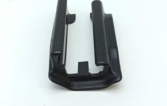 Mercedes-Benz C W203 Front passenger seat rail trim 2039191020