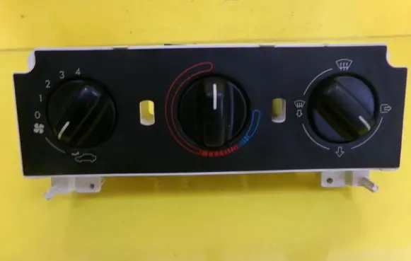 Interior fan control switch