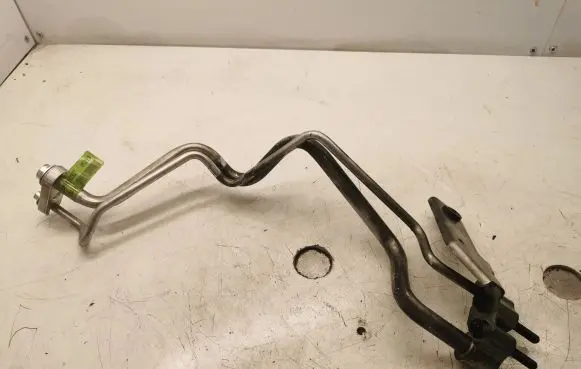 Jeep Grand Cherokee Air conditioning (A/C) pipe/hose 68105596AB