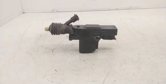 BMW 5 E34 Central locking motor 8351284 5126